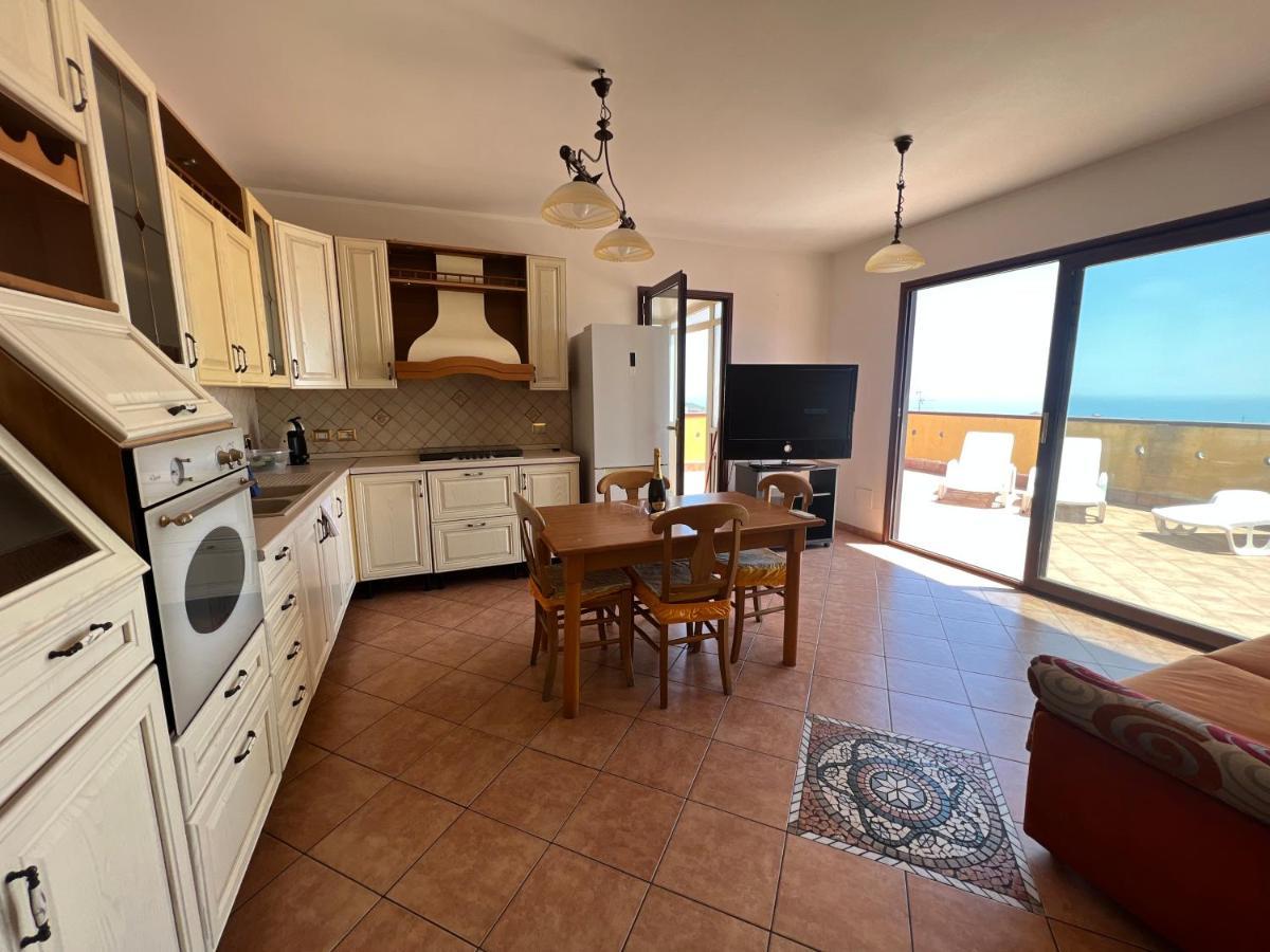 Attico Etnamare Villa Гравина ди Катания Екстериор снимка
